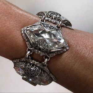 VTG Sweet Romance stone bracelet
